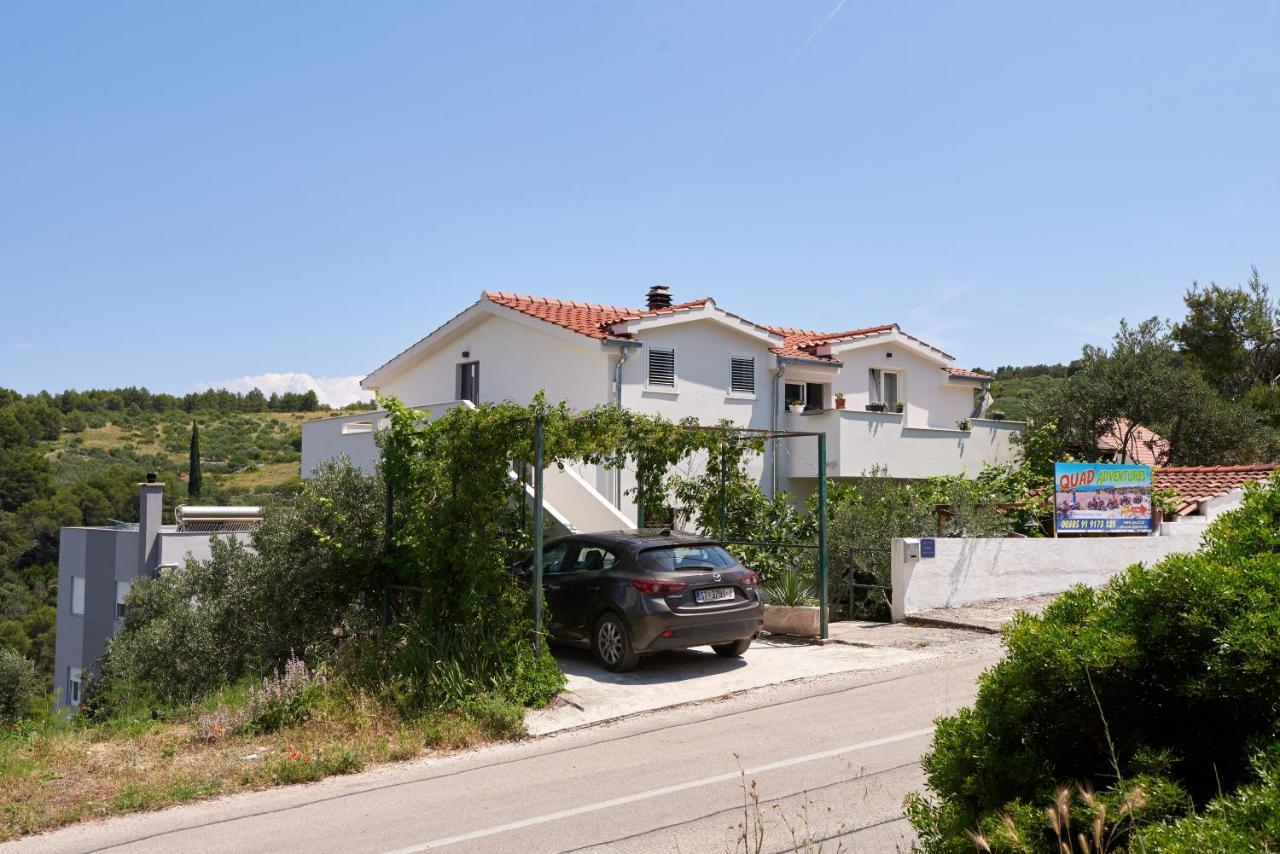 Guesthouse Aria Трогир Екстериор снимка