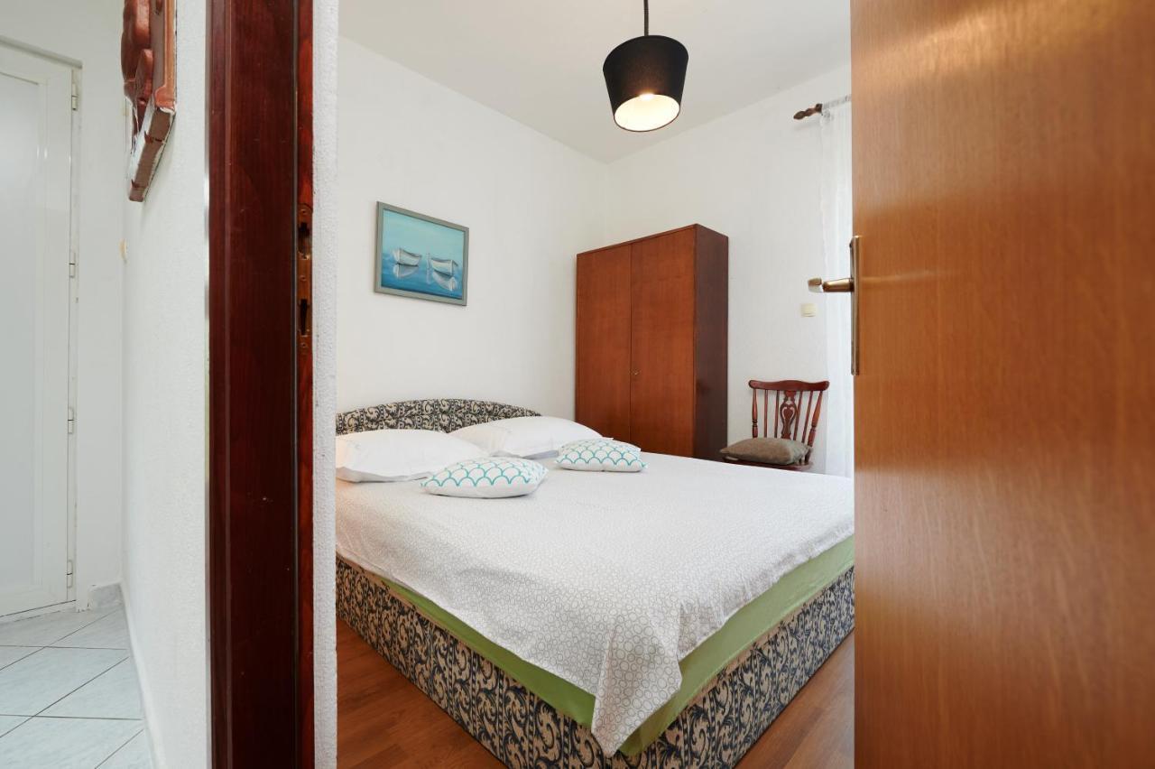 Guesthouse Aria Трогир Екстериор снимка