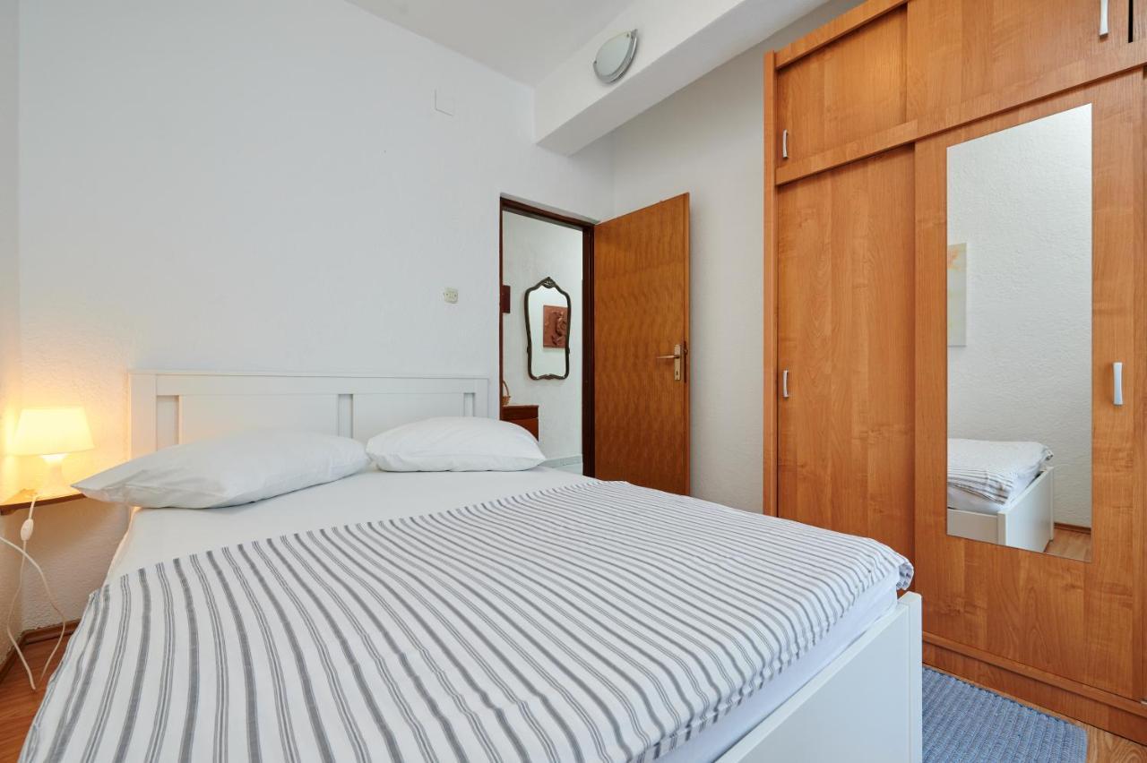 Guesthouse Aria Трогир Екстериор снимка